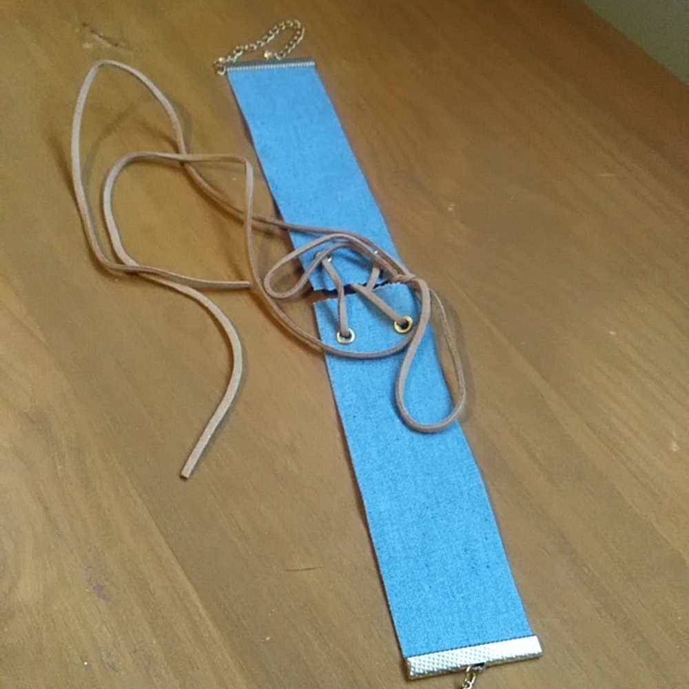 Forever 21 chambray choker